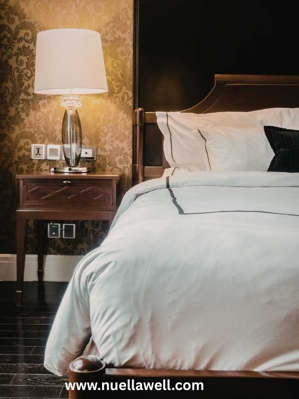 a-simple-bedroom-setup