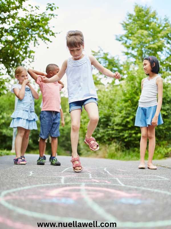 kids-playing-outside-during-summer