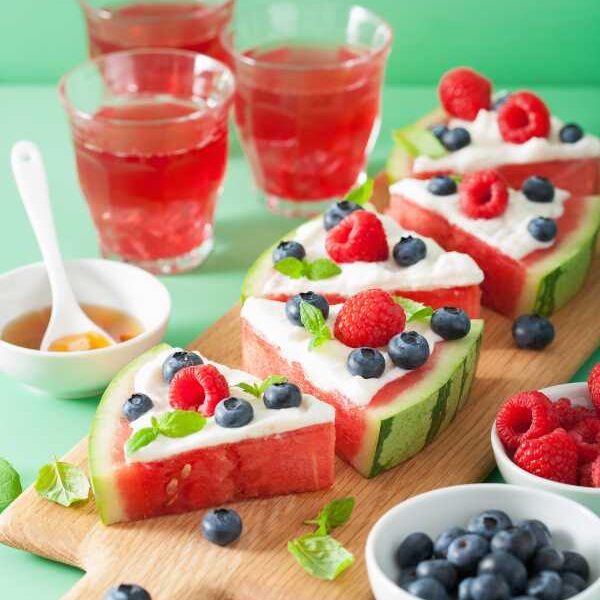 Healthy-summer-snacks-for-kids-and-busy-Moms