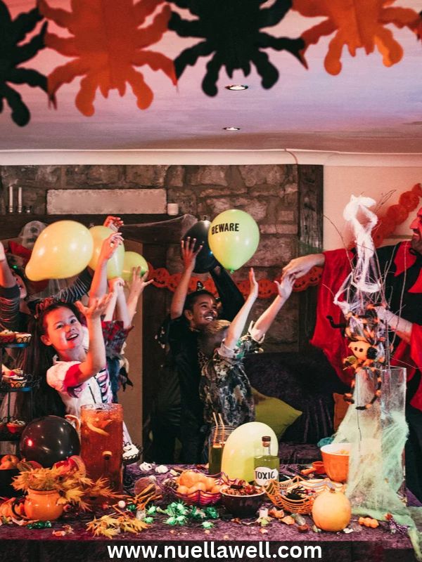 family-enjoying-Halloween-activities-together-at-home/